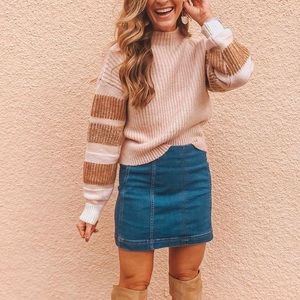 Adorable sweater!